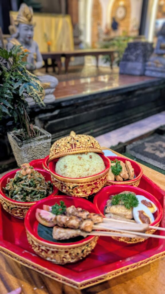 retraite à Bali, bien-être, healthy Retraite bali en français Retraite spirituelle à Bali Retraite de yoga à Bali Séance de Breathwork à Bali Retraite de méditation à Bali Bien-être à Ubud Séjour bien-être Bali Retraite de yoga et méditation à Bali Retraite de pleine conscience à Bali Vacances spirituelles à Bali Retraite entre femmes à Bali