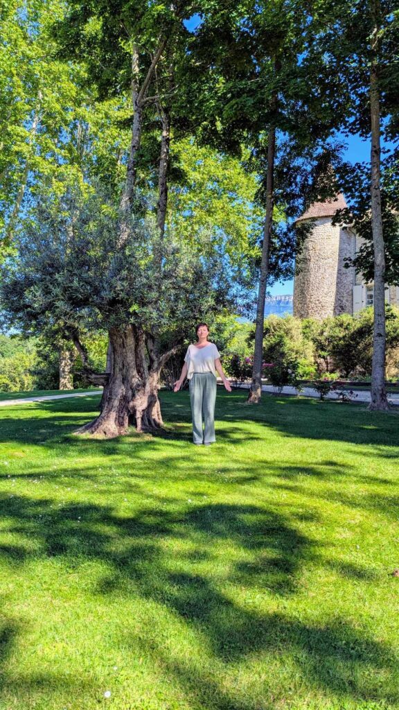 Retraite Bien-Etre en France, Respiration, Breathwork, kundalini retraite à Bali, sororité, bien-être, écoute et atelier de gratitude Retraite bali en français Retraite spirituelle à Bali Retraite de yoga à Bali Séance de Breathwork à Bali Retraite de méditation à Bali Bien-être à Ubud Séjour bien-être Bali Retraite de yoga et méditation à Bali Retraite de pleine conscience à Bali Vacances spirituelles à Bali Retraite entre femmes à Bali