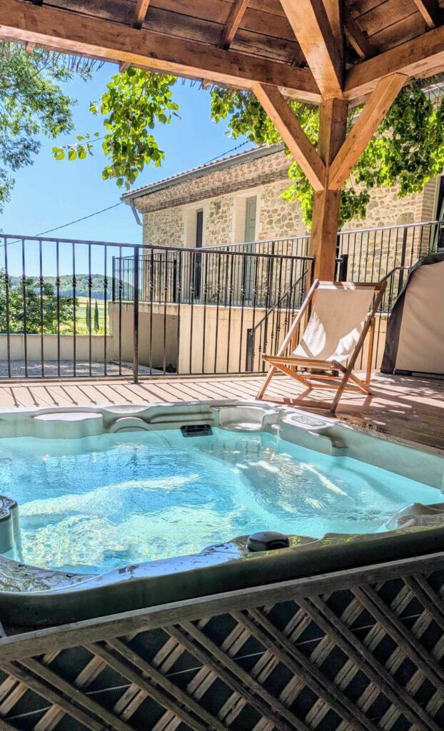 Retraite Bien-Etre en France, Respiration, Breathwork, kundalini retraite à Bali, sororité, bien-être, écoute et atelier de gratitude Retraite bali en français Retraite spirituelle à Bali Retraite de yoga à Bali Séance de Breathwork à Bali Retraite de méditation à Bali Bien-être à Ubud Séjour bien-être Bali Retraite de yoga et méditation à Bali Retraite de pleine conscience à Bali Vacances spirituelles à Bali Retraite entre femmes à Bali